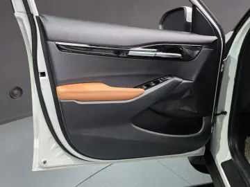 2025 Kia Seltos с пробегом 14 781 км