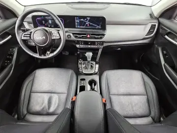 2024 Kia Seltos с пробегом 30 936 км
