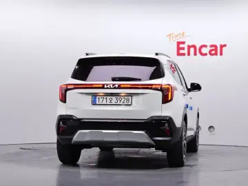 2023 Kia Seltos с пробегом 19 464 км