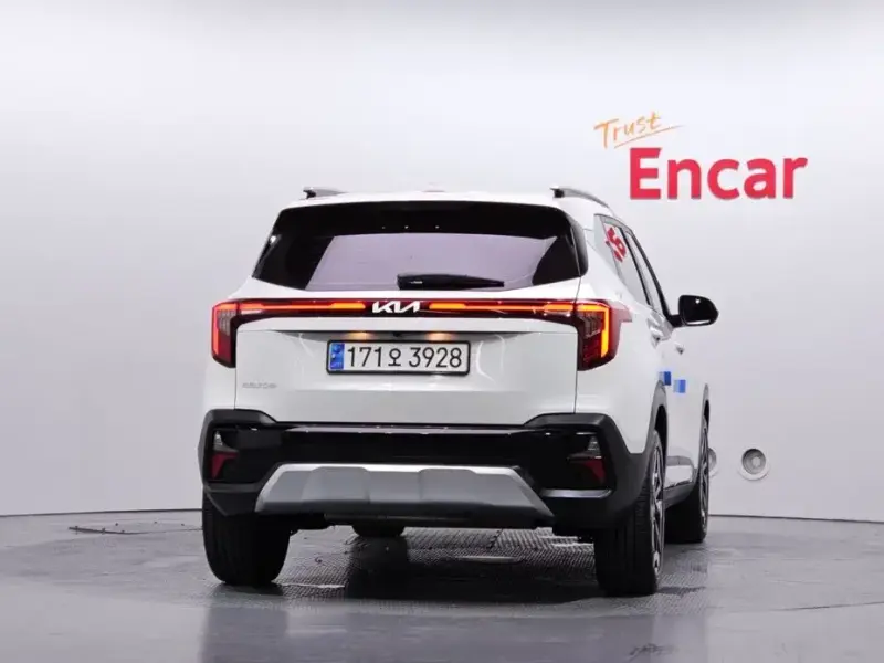 2023 Kia Seltos с пробегом 19 464 км