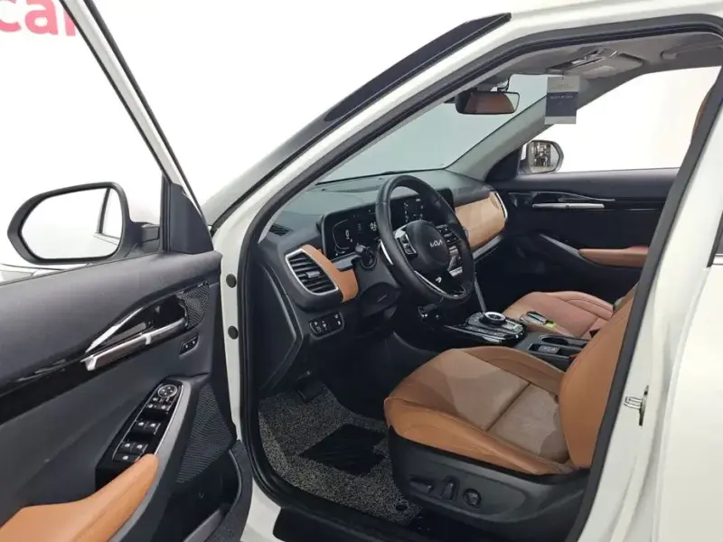 2023 Kia Seltos с пробегом 19 464 км