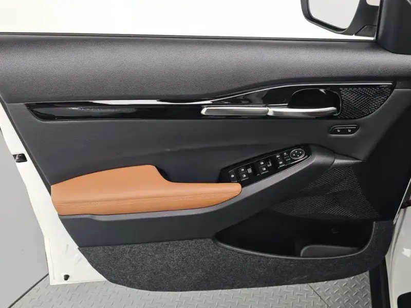 2023 Kia Seltos с пробегом 19 464 км