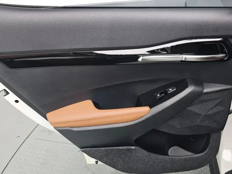 2023 Kia Seltos с пробегом 19 464 км