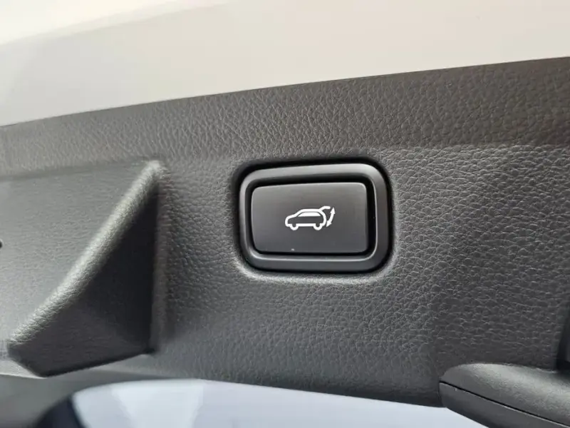 2023 Kia Seltos с пробегом 19 464 км