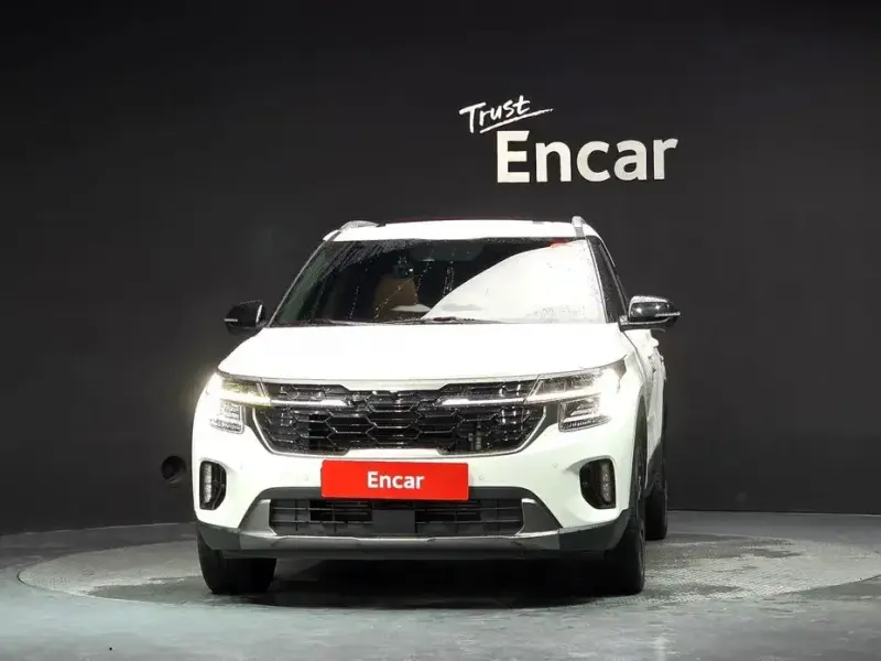 2024 Kia Seltos с пробегом 23 535 км