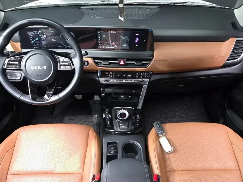 2024 Kia Seltos с пробегом 23 535 км