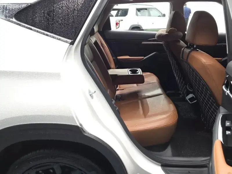 2024 Kia Seltos с пробегом 23 535 км