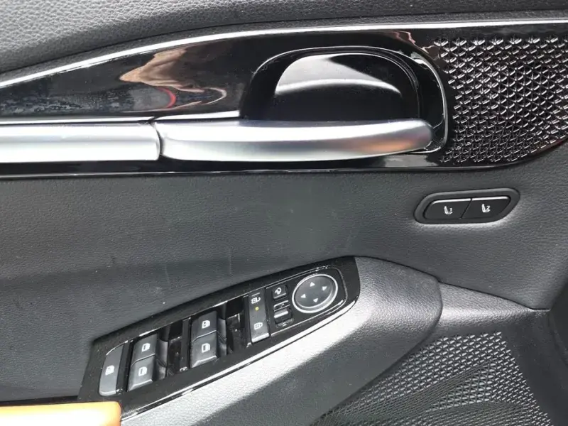 2024 Kia Seltos с пробегом 23 535 км