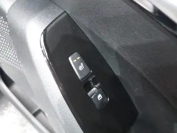 2024 Kia Seltos с пробегом 23 535 км