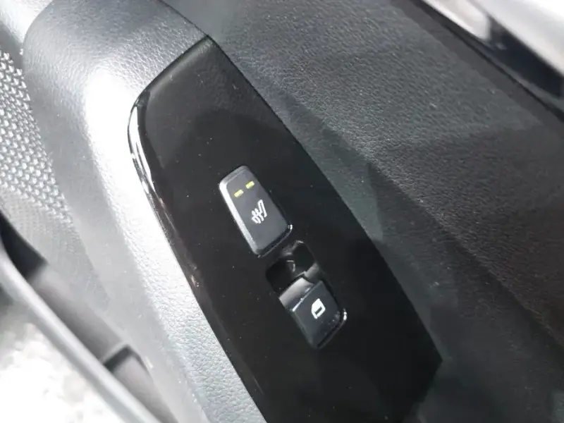 2024 Kia Seltos с пробегом 23 535 км