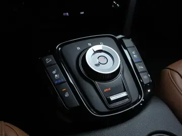 2024 Kia Seltos с пробегом 21 240 км