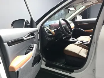 2024 Kia Seltos с пробегом 21 240 км