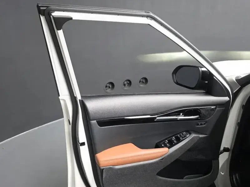 2024 Kia Seltos с пробегом 21 240 км