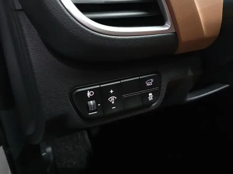 2024 Kia Seltos с пробегом 21 240 км