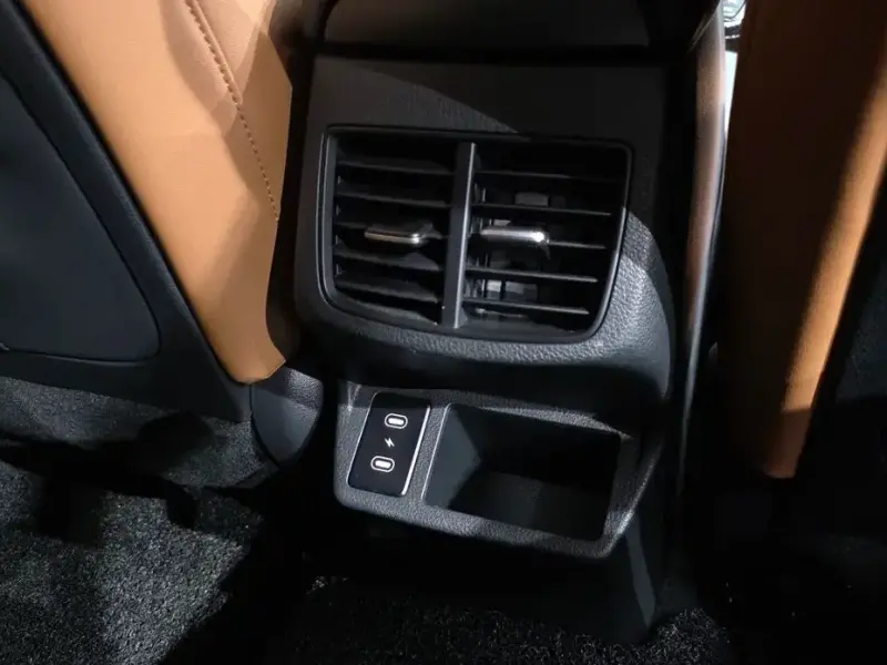 2024 Kia Seltos с пробегом 21 240 км