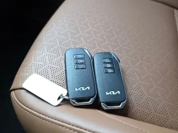 2024 Kia Seltos с пробегом 21 240 км
