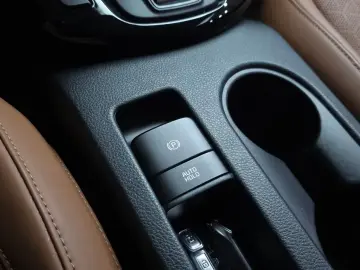 2024 Kia Seltos с пробегом 21 240 км