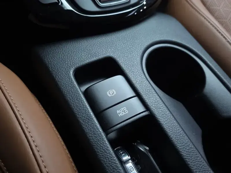 2024 Kia Seltos с пробегом 21 240 км