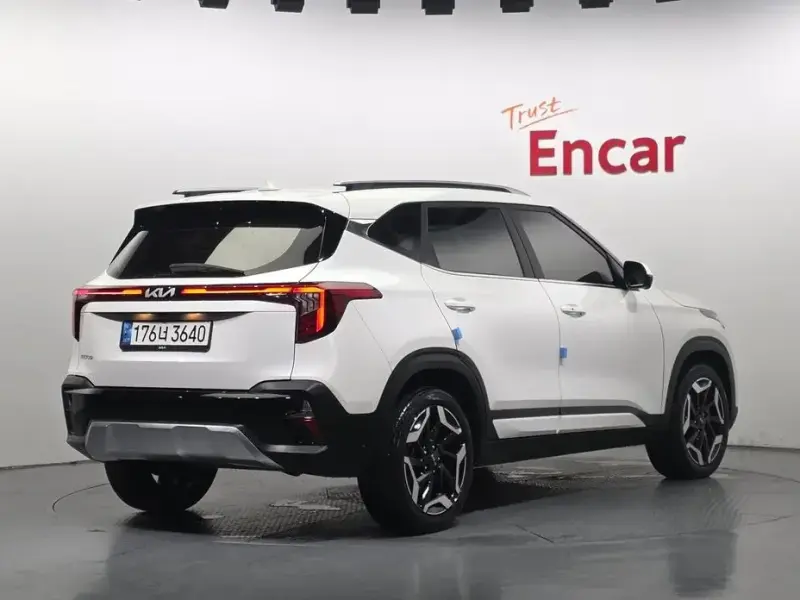 2023 Kia Seltos с пробегом 18 316 км