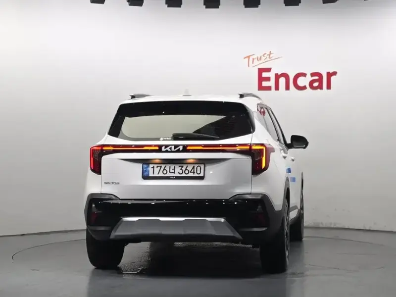 2023 Kia Seltos с пробегом 18 316 км