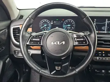 2023 Kia Seltos с пробегом 40 793 км