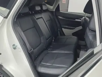 2023 Kia Seltos с пробегом 18 316 км