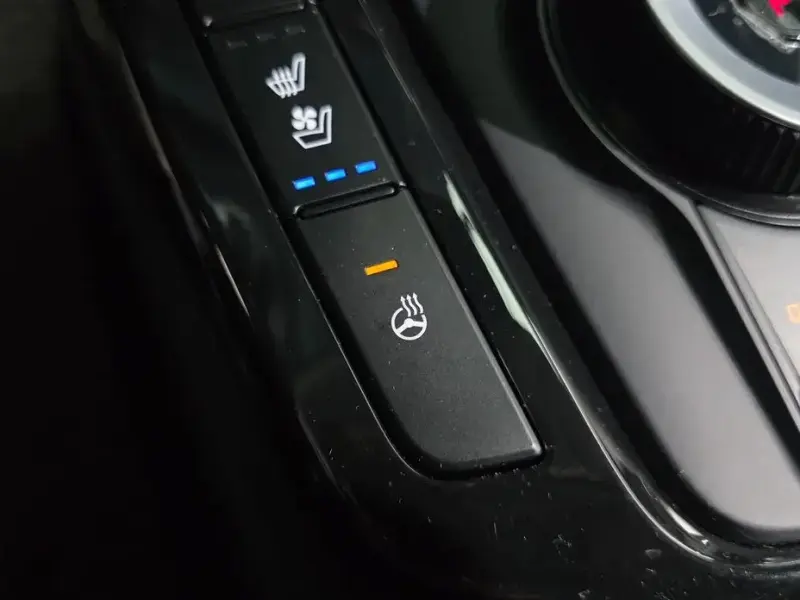 2023 Kia Seltos с пробегом 18 316 км