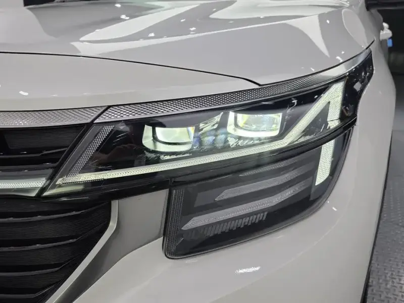 2023 Kia Seltos с пробегом 18 316 км