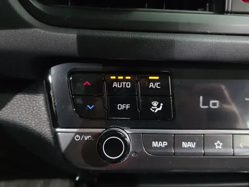 2023 Kia Seltos с пробегом 18 316 км