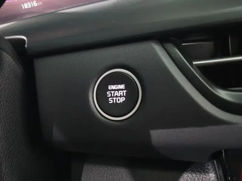 2023 Kia Seltos с пробегом 18 316 км