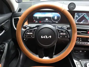 2024 Kia Seltos с пробегом 20 354 км