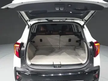 2024 Kia Seltos с пробегом 20 354 км