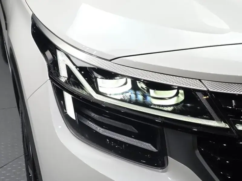 2024 Kia Seltos с пробегом 20 354 км