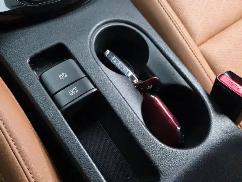 2024 Kia Seltos с пробегом 20 354 км