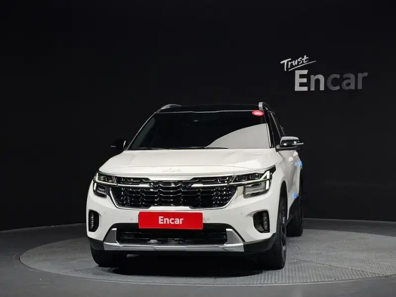 2023 Kia Seltos с пробегом 17 794 км