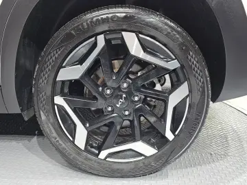 2023 Kia Seltos с пробегом 17 794 км