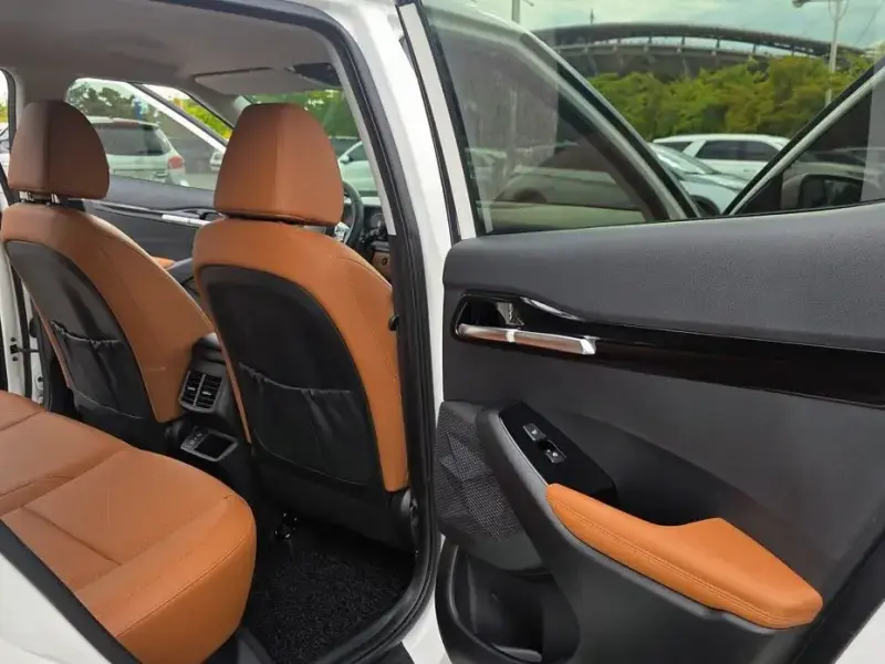 2024 Kia Seltos с пробегом 25 024 км