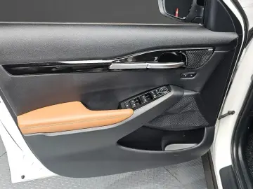 2023 Kia Seltos с пробегом 17 794 км