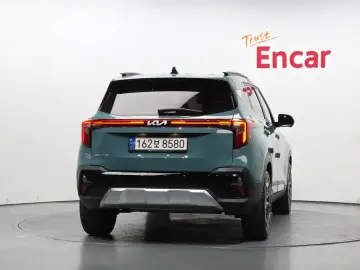 2023 Kia Seltos с пробегом 10 431 км
