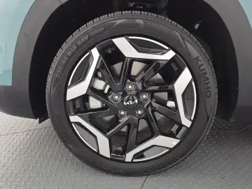 2023 Kia Seltos с пробегом 10 431 км