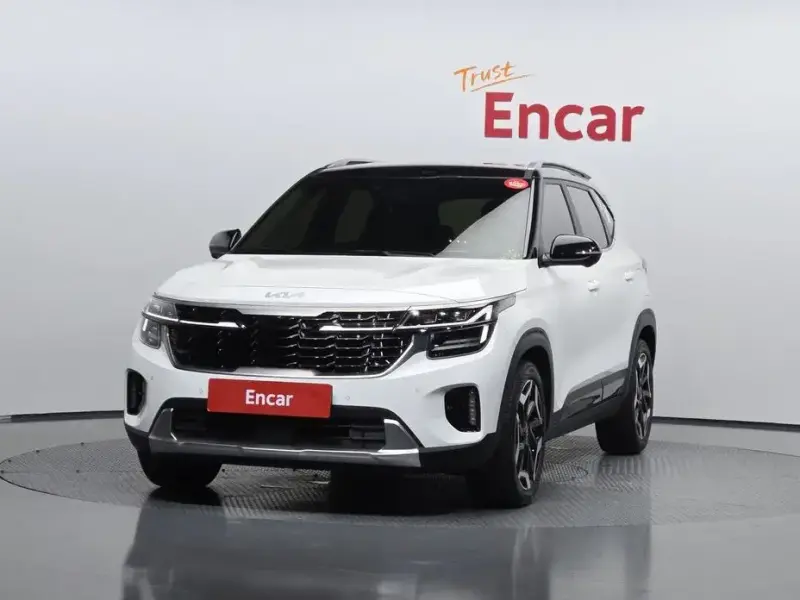 2024 Kia Seltos с пробегом 9 906 км
