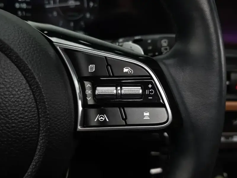 2023 Kia Seltos с пробегом 10 431 км