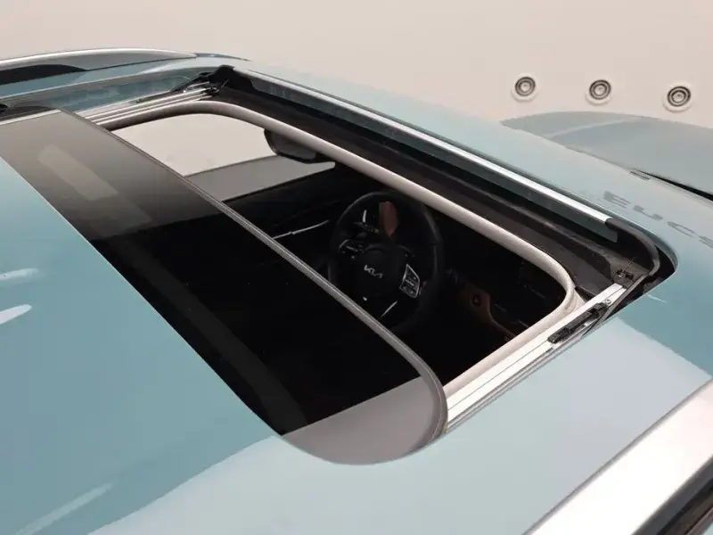 2023 Kia Seltos с пробегом 10 431 км