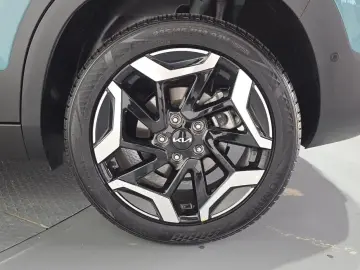 2023 Kia Seltos с пробегом 10 431 км