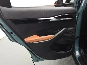 2023 Kia Seltos с пробегом 10 431 км
