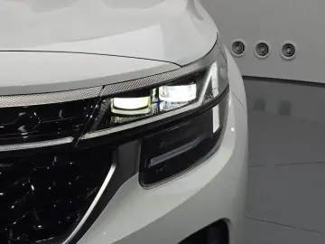 2024 Kia Seltos с пробегом 9 906 км