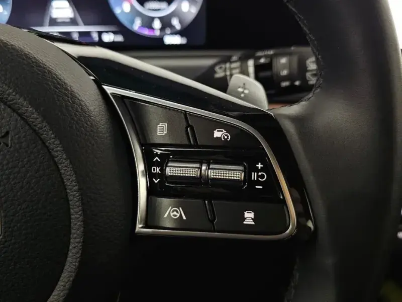 2024 Kia Seltos с пробегом 9 906 км