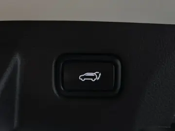 2024 Kia Seltos с пробегом 9 906 км