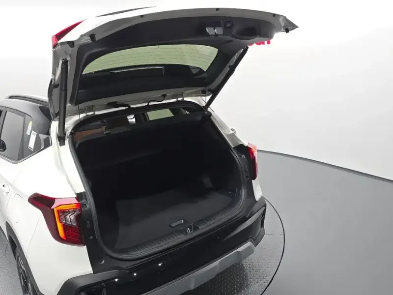 2024 Kia Seltos с пробегом 9 906 км