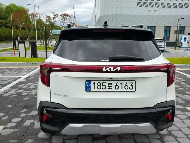2023 Kia Seltos с пробегом 42 089 км